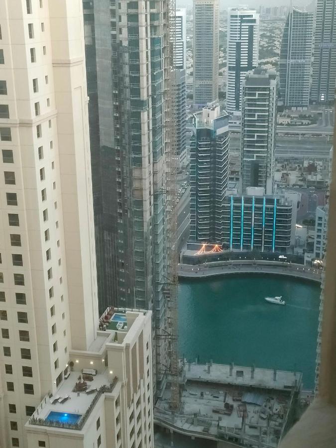 Lunar Cozy Hostel - Jbr Dubai Bagian luar foto